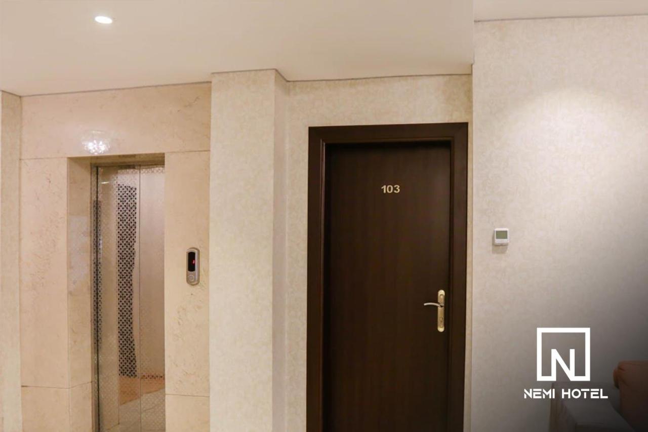 The Center Hotel Баку Екстериор снимка